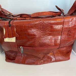 Valentina made in Italy Genuine Leather duffle bag